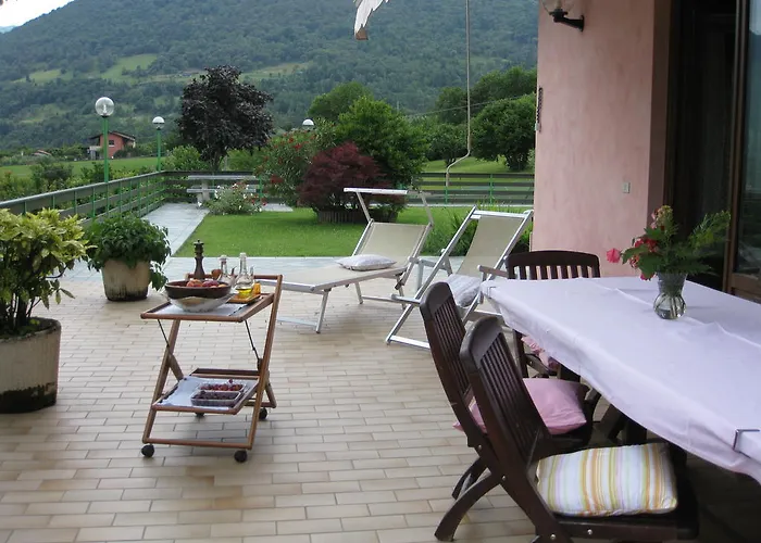 Frühstückspension Garden Solto Collina